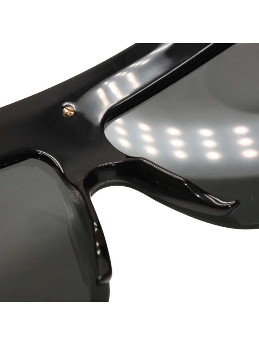 Chanel Chain Sunglasses Eyewear CC Logo Black Gold Vintage